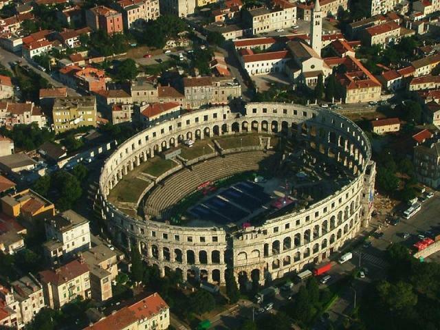 Appartamento Luka Pola Esterno foto